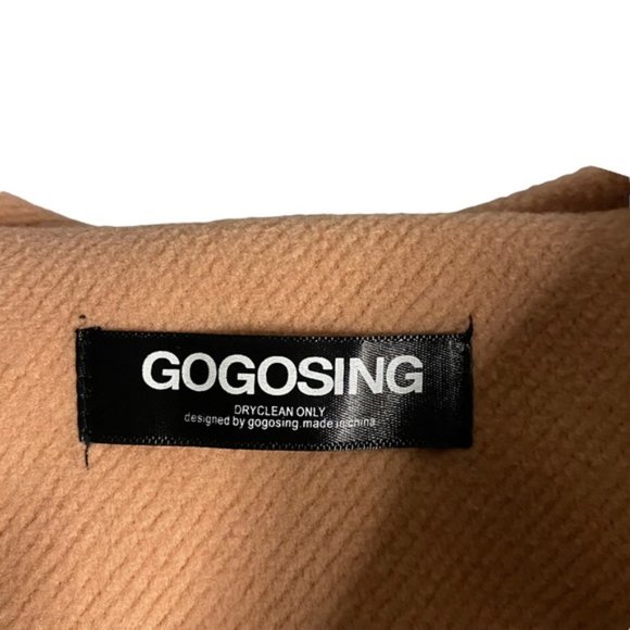 Gogosing Duffle Coral Knit Hooded Coat With Wooden Toggles - Picture 5 of 8